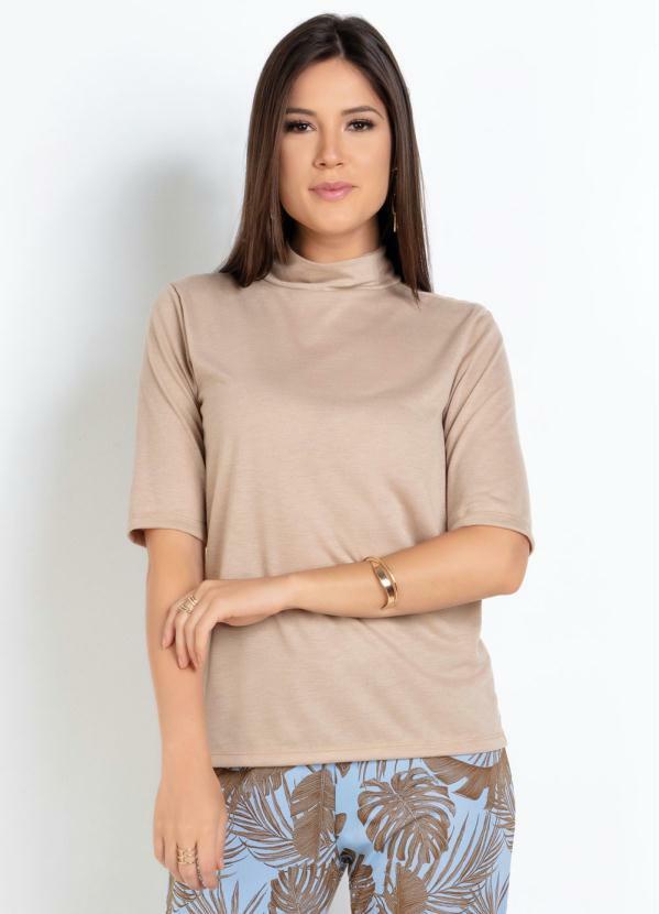 Blusa gola alta soltinha Clearance