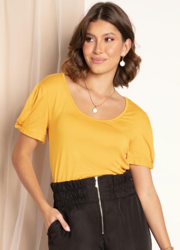 Blusa (Amarela) com Detalhe Torcido nas Mangas