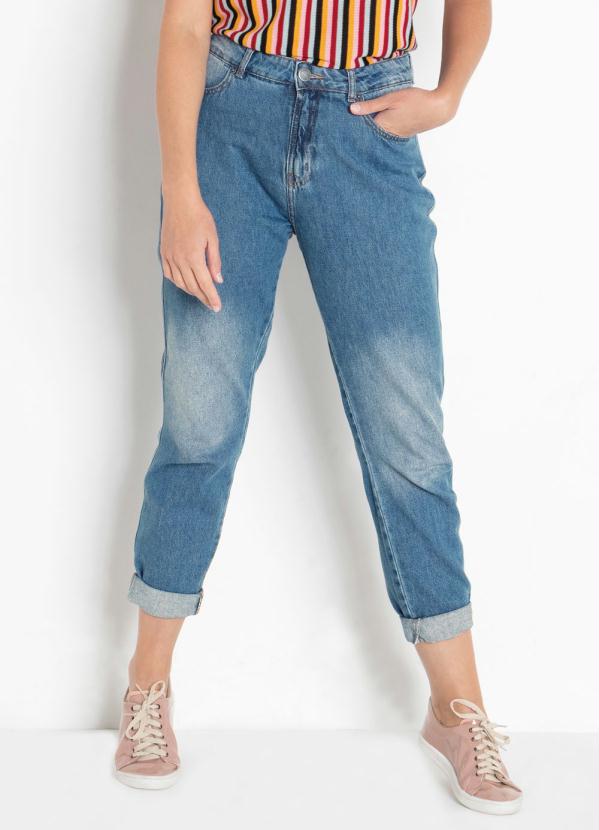 Calça Jeans Mom (Azul Médio)