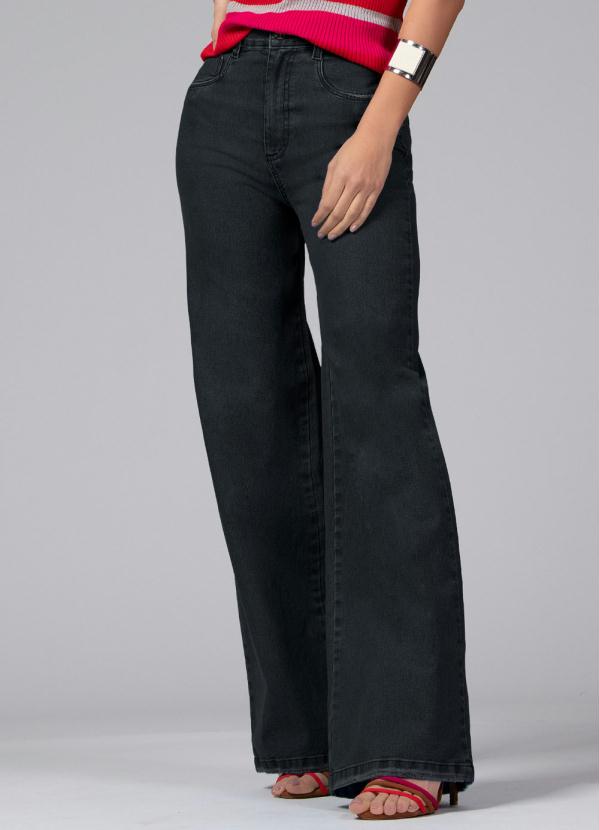 Calça Pantalona com Bolsos (Jeans Preto)