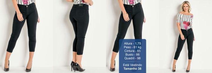 Cala Cropped Preta com Barra Dobrada Sawary