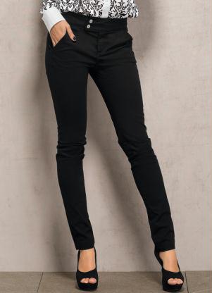 calça skinny preta feminina