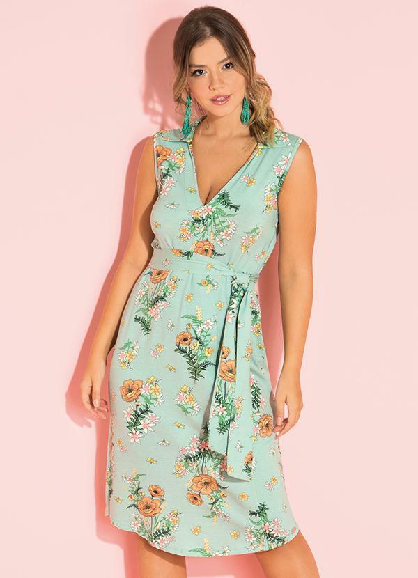 vestido floral verde