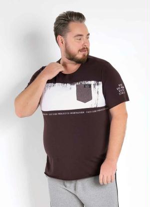 Camiseta (Marrom) com Recorte Frontal Plus Size