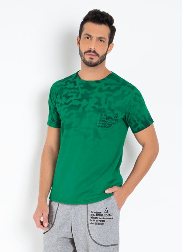 Camiseta (Verde) com Efeito Spray e Bolso