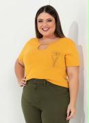 Blusa Amarela com Gota no Decote Plus Size