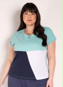 Blusa Tricolor com Recortes Plus Size