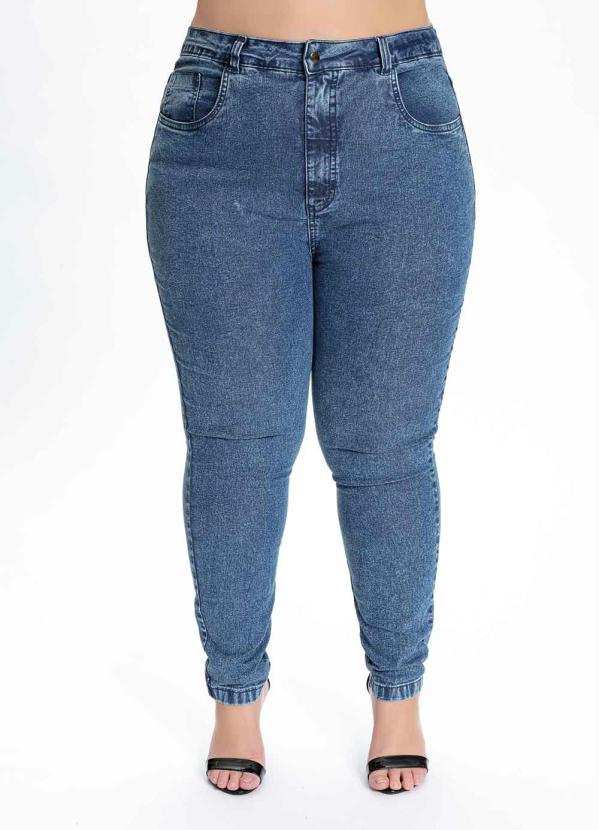Calça Plus Size (Jeans Médio) Skinny
