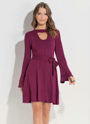 vestido midi gola choker