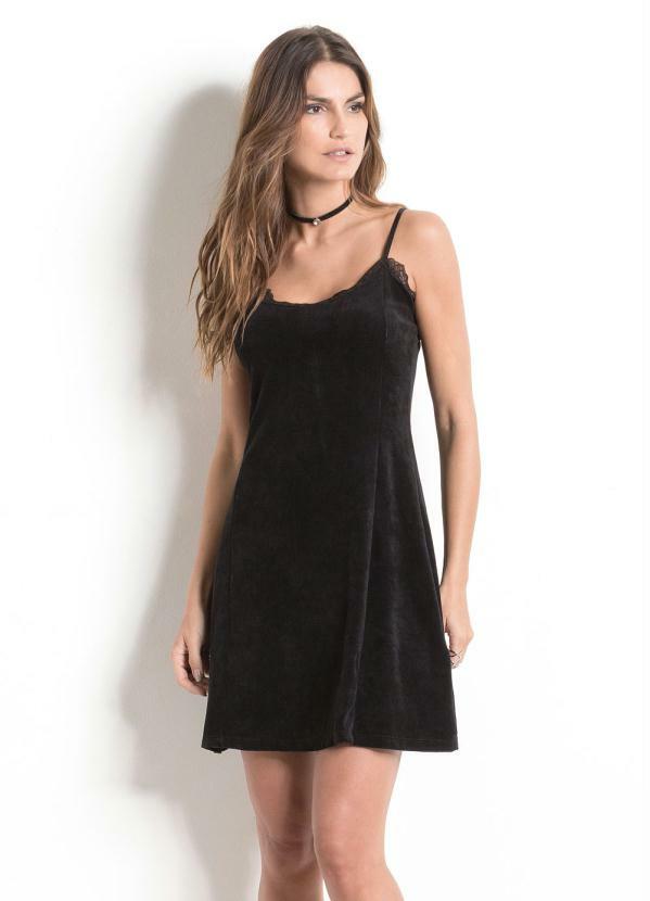 Vestido Slip Dress Quintess em Plush (Preto)
